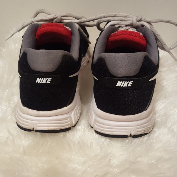 NIKE Revolution 2 - Picture 3 of 8